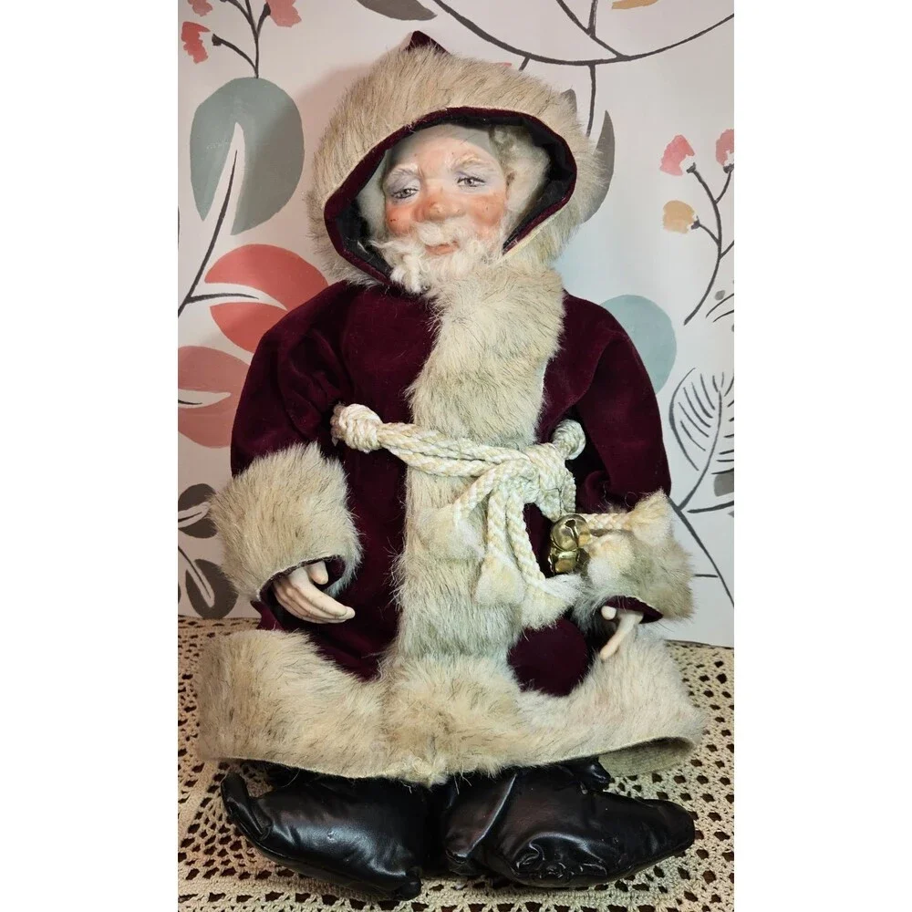 Antique or Vintage Christmas Old World Santa Claus Ceramic Face & Hands (read)